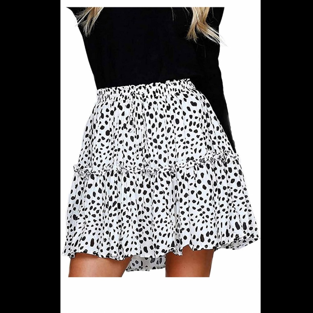 High Waisted Ruffle Mini Skirt